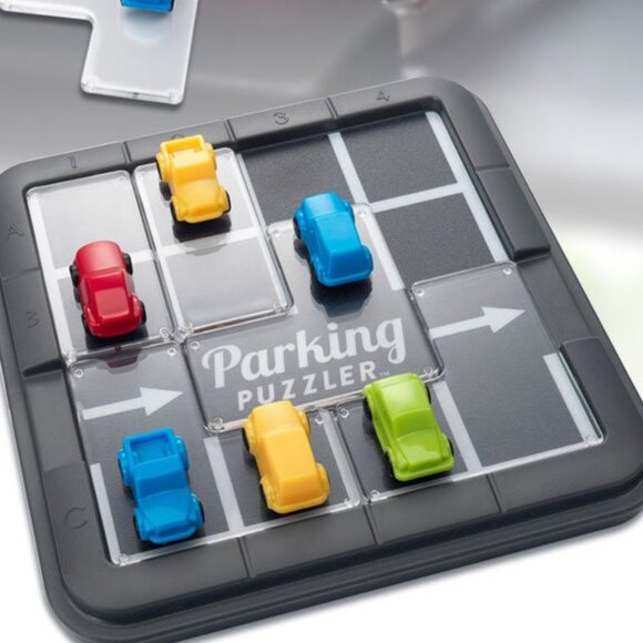 New in Box-Smart Games Parking Puzzler-Multilingual - Picture 15 of 15